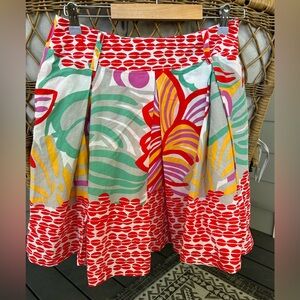 Fun skirt with pockets and size zip size 4 itw by Claude brown small